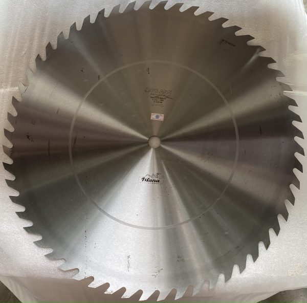 Lưỡi cưa đĩa cắt gỗ PILANA 700x3.0  56KV