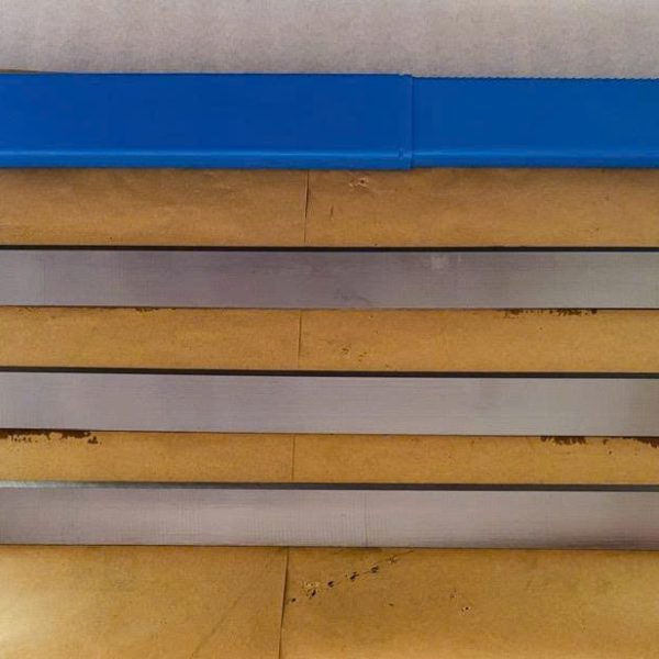 Dao bào công nghiệp Chế Biến Gỗ 610x30x3.0mm